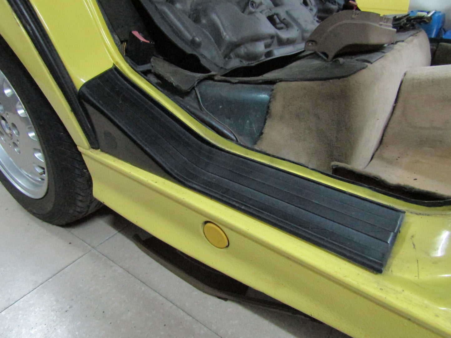 1992-1995 BMW 325 Sedan OEM Door Sills Panel Cover - Rear Right