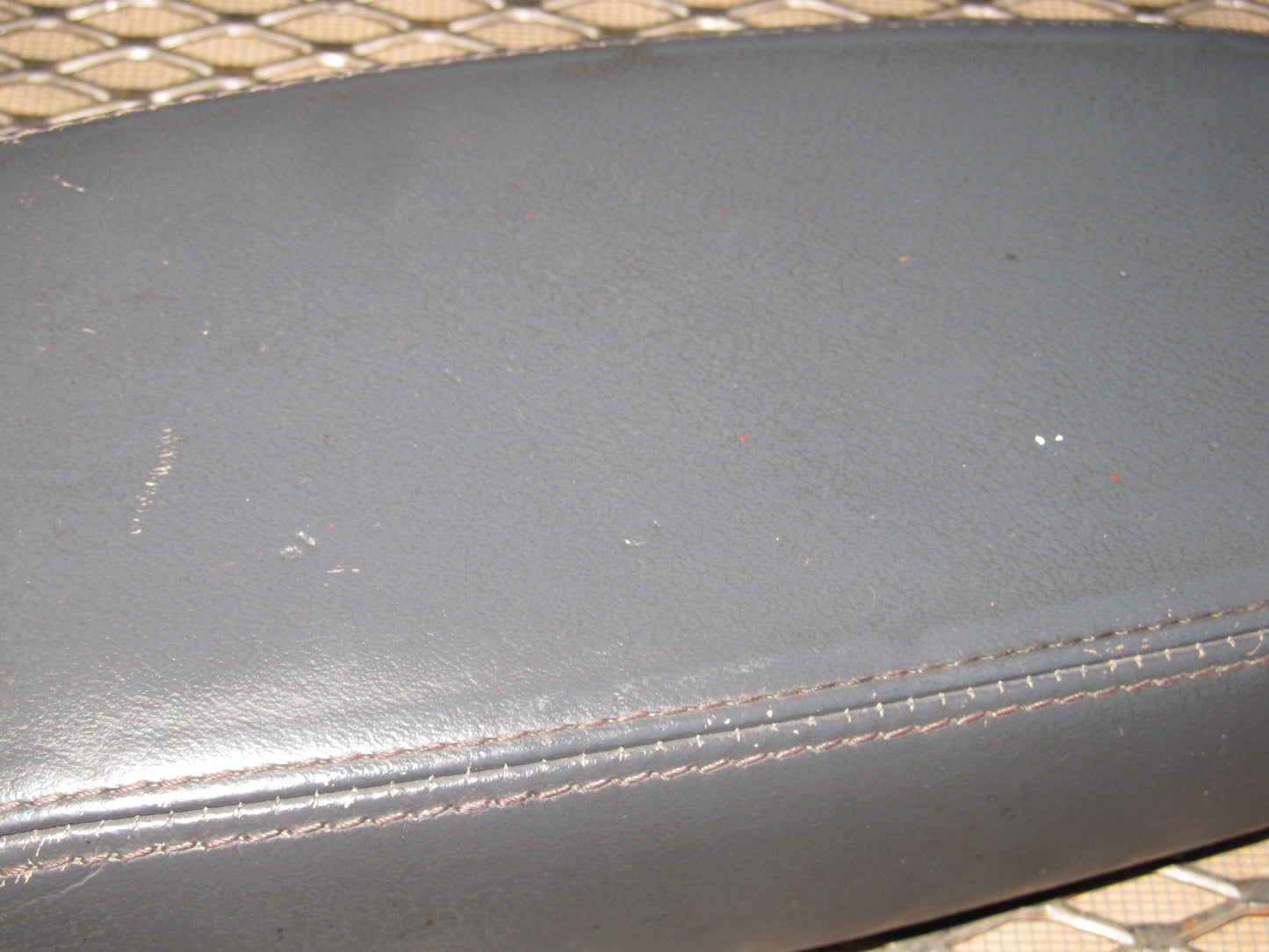 94 95 96 97 98 99 00 01 Acura Integra OEM Center Console Arm Rest Cover