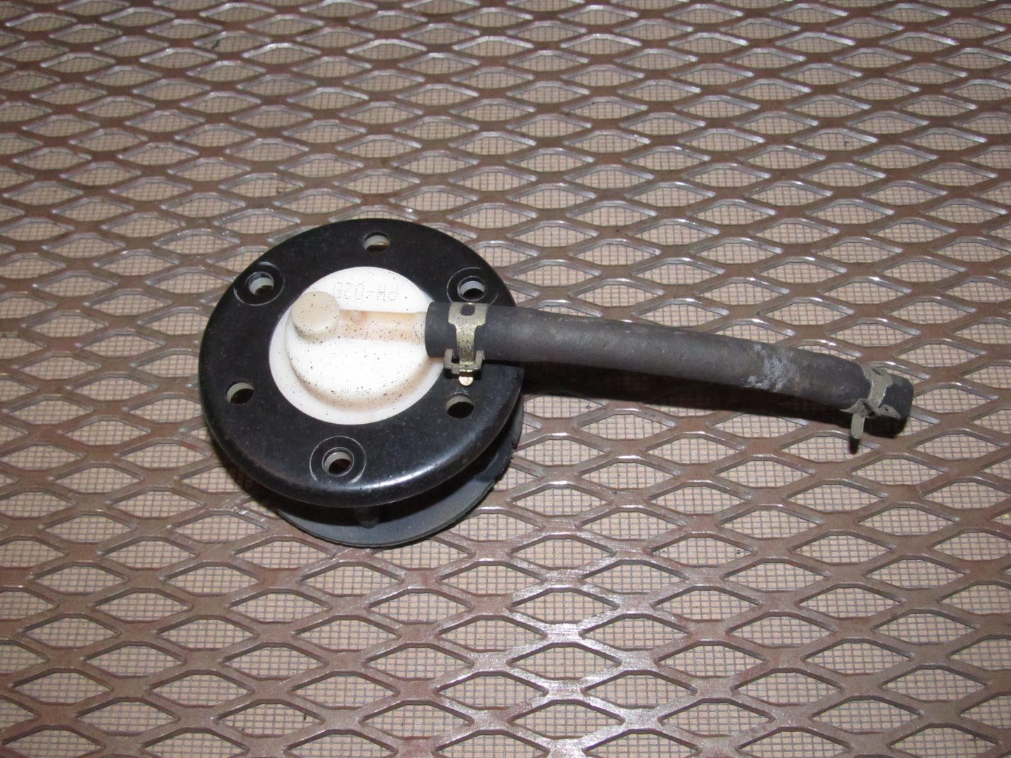 94 95 96 97 Mitsubishi 3000GT NA OEM Gas Tank Evap Valve