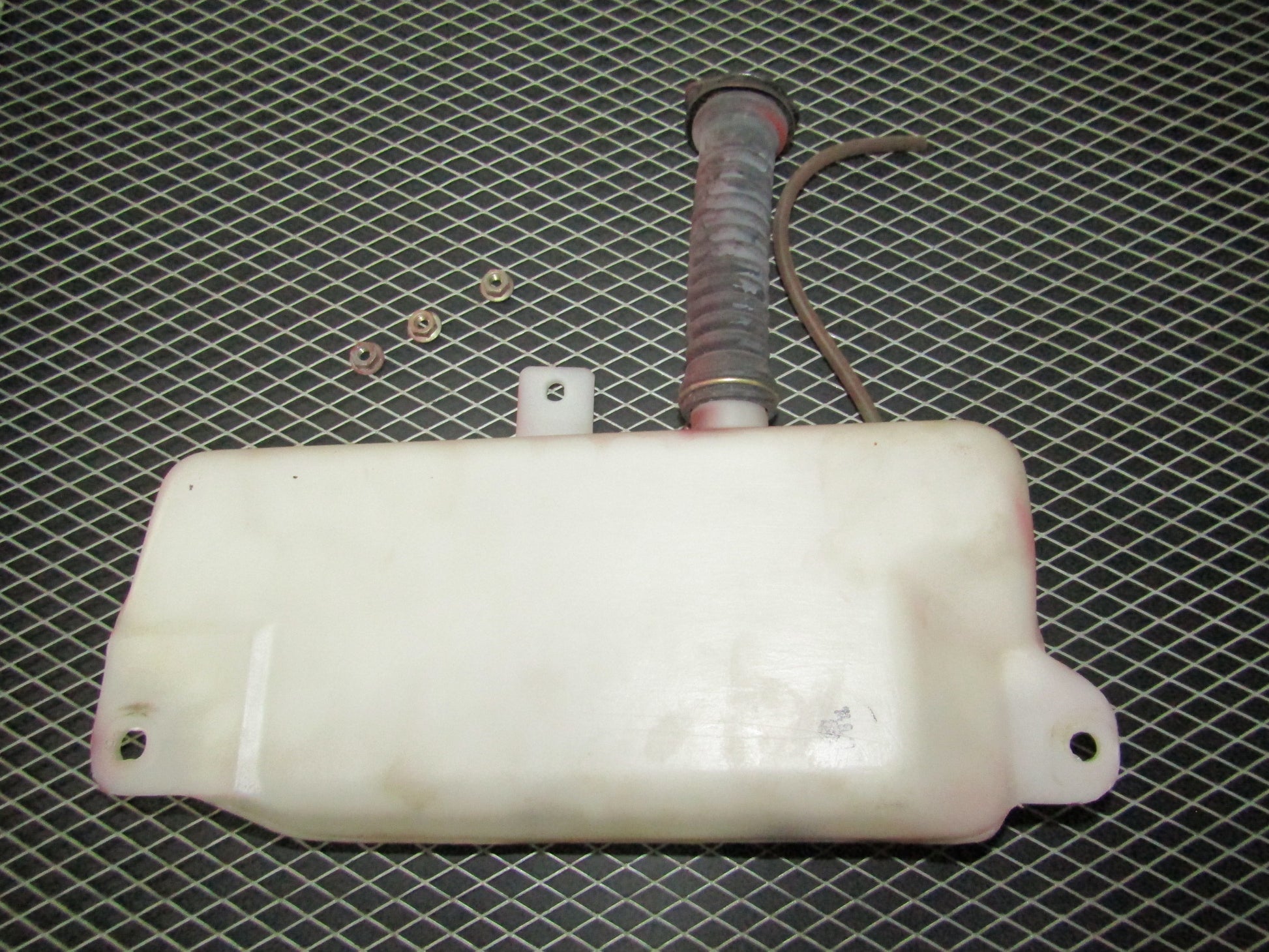 94 95 96 97 Mitsubishi 3000GT OEM Rear Wiper Washer Tank