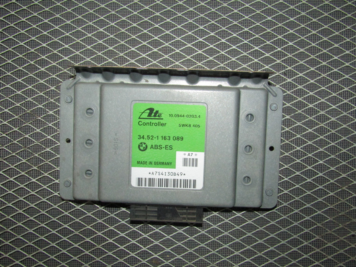 1992-1995 BMW 325 Sedan OEM ABS Computer Module - 34.52-1 163 089