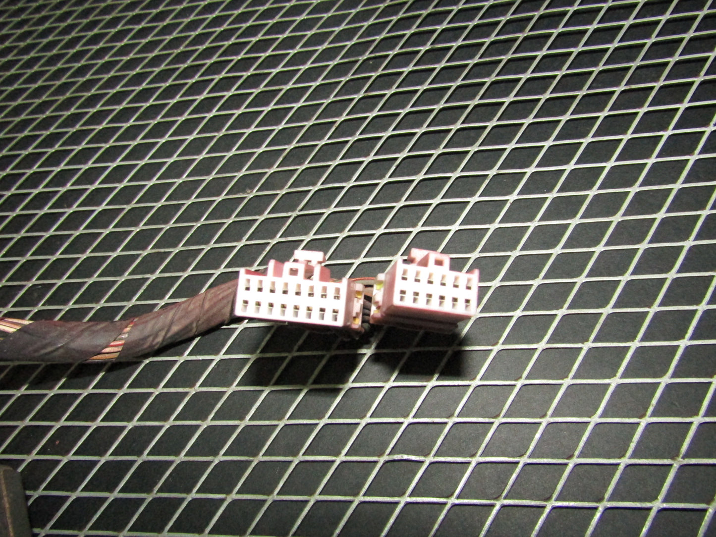 94 95 96 97 Mitsubishi 3000GT OEM ECS Suspension Computer Module Pigtail Harness