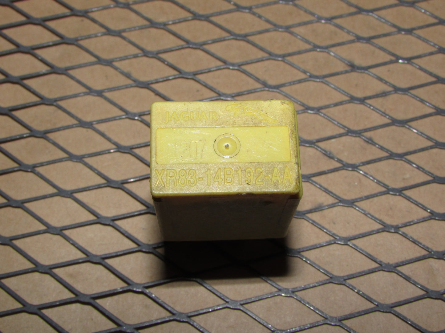 Jaguar Relay XR83-14B192-AA