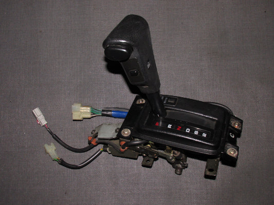 90 91 92 93 Acura Integra OEM Shifter Assembly