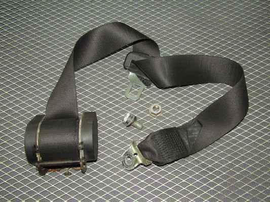 1992-1995 BMW 325 Sedan OEM Seat Belt - Rear Right