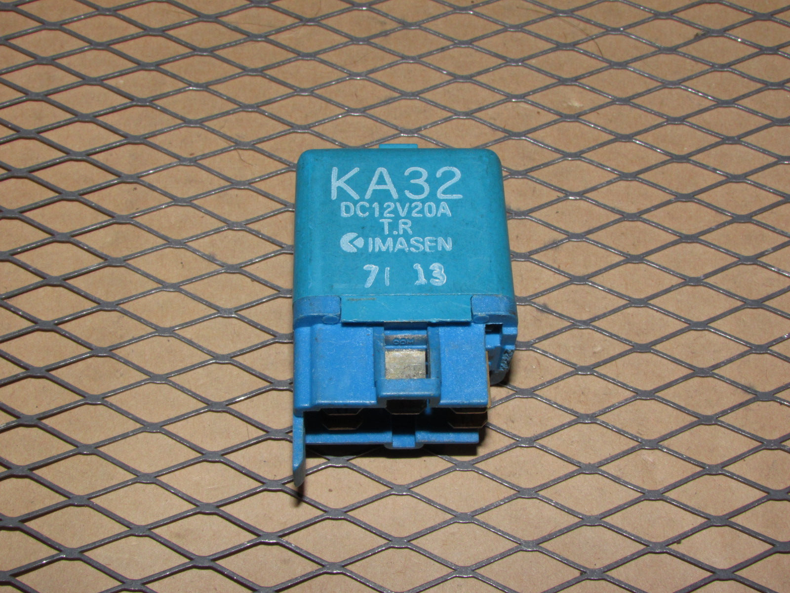 Mazda Relay KA32 / DC12V20A