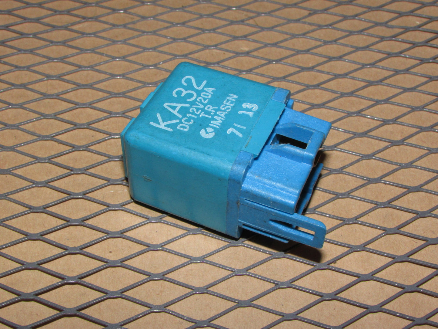 Mazda Relay KA32 / DC12V20A