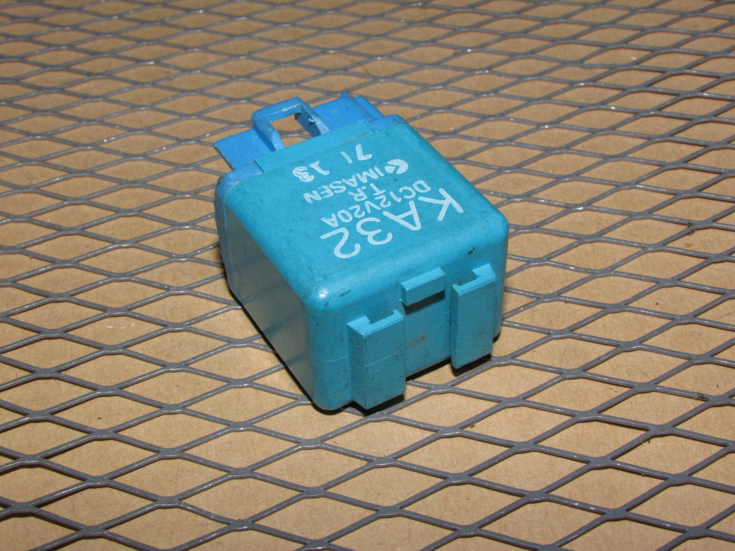 Mazda Relay KA32 / DC12V20A