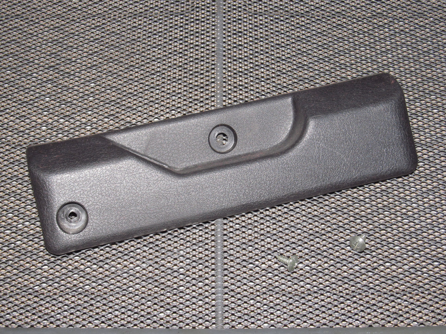 94 95 96 97 Mitsubishi 3000GT OEM Hatch & Gas Door Lever Handle Cover