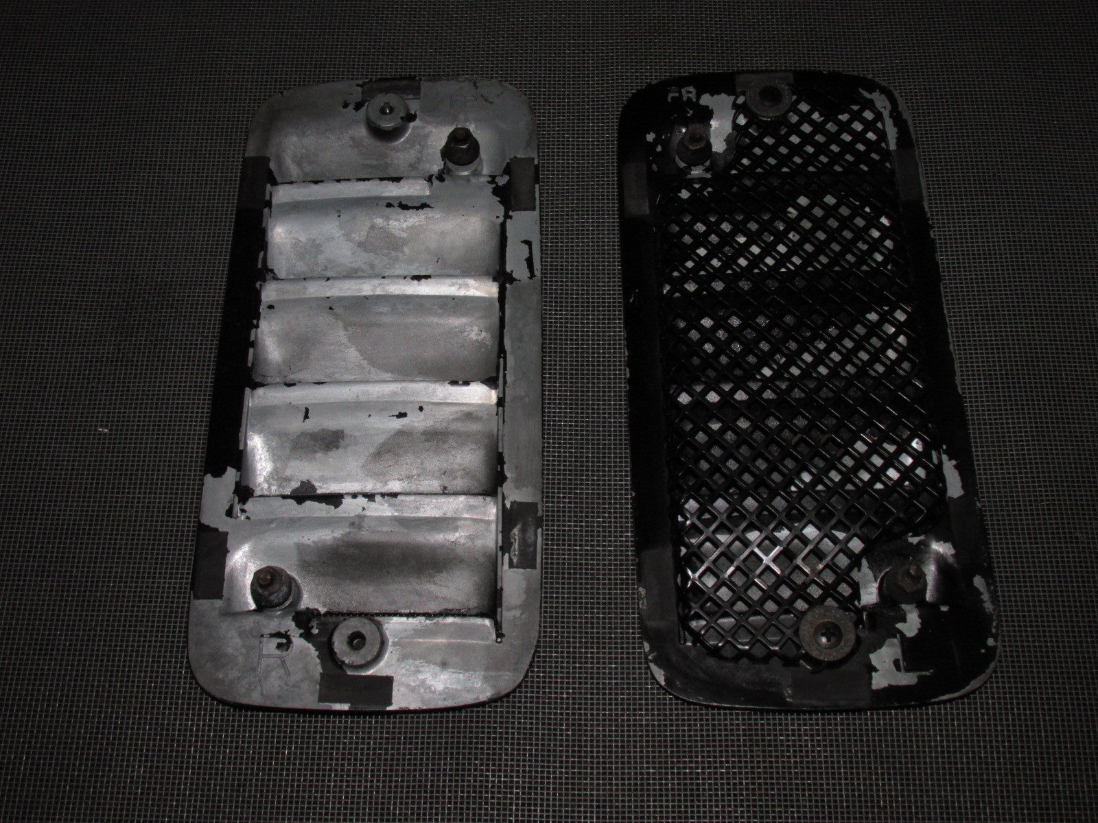 90 91 92 93 Toyota Celica Alltrac OEM Hood Grille Vent Set