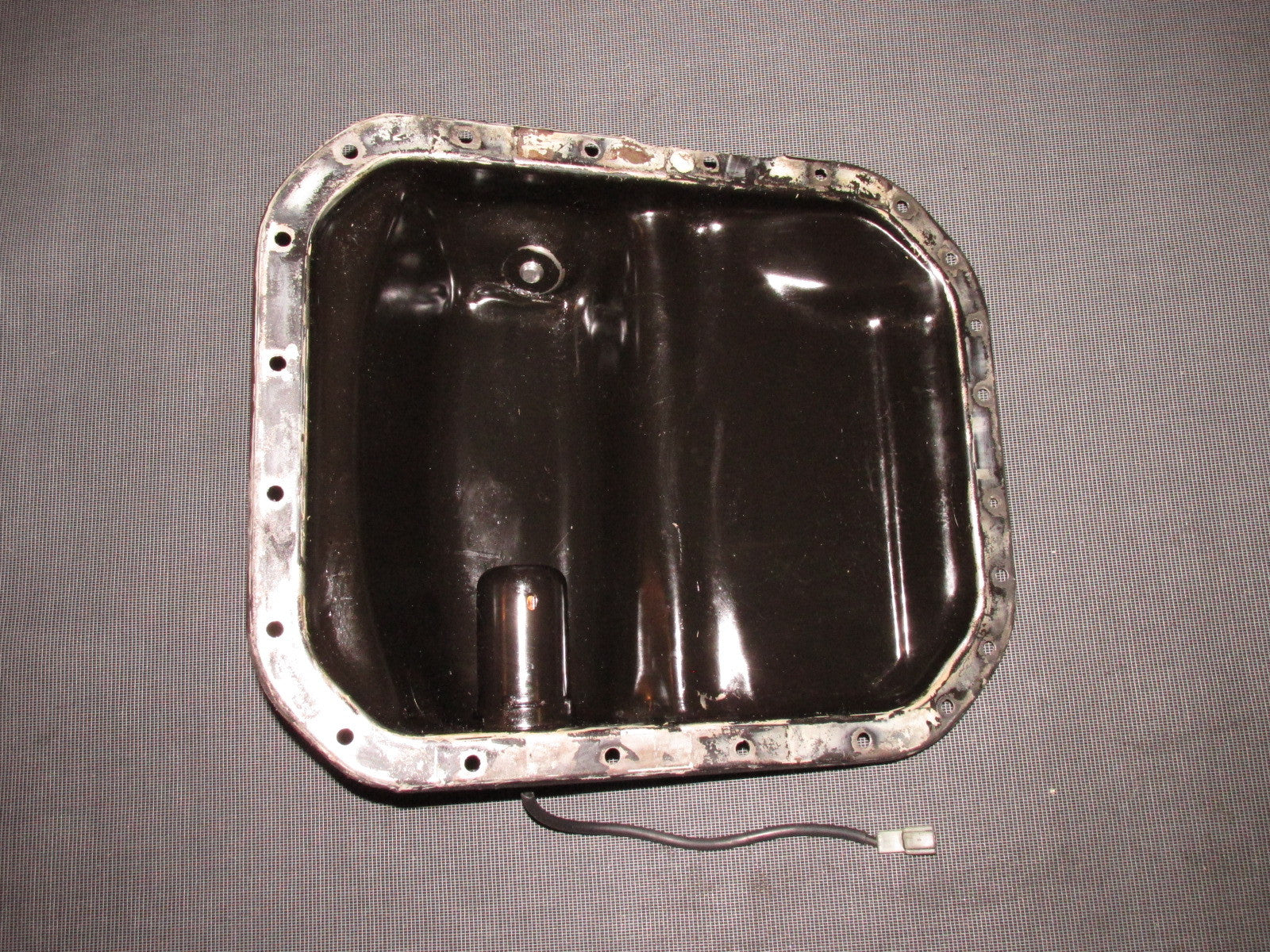 84 85 Mazda RX7 OEM GSL-SE Engine Oil Pan