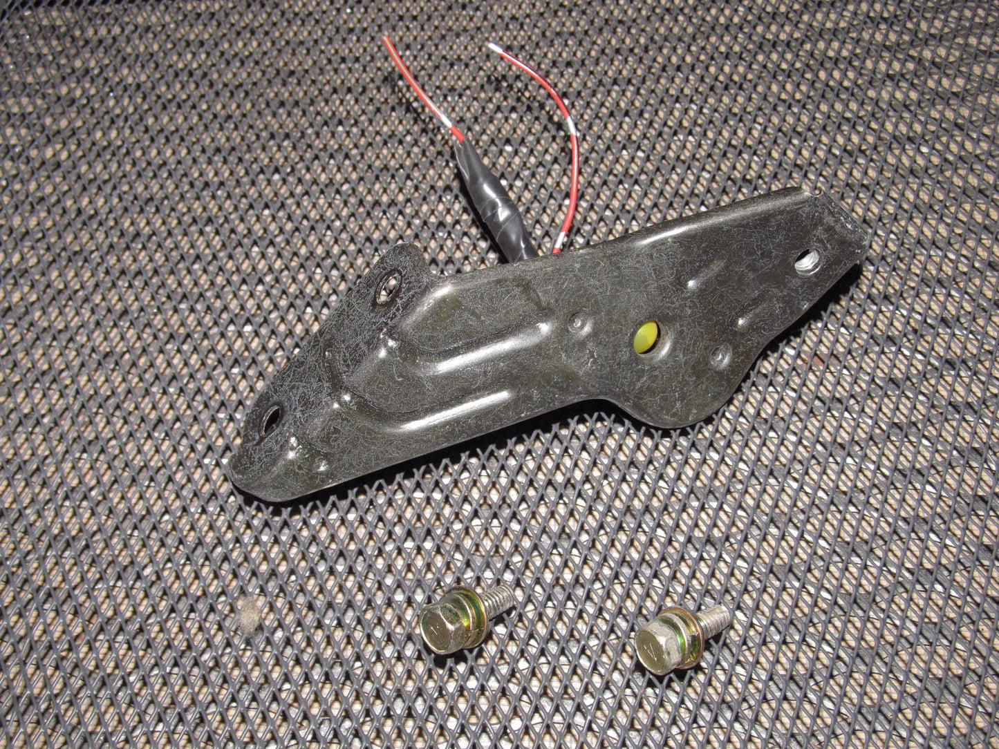 94 95 96 97 Mitsubishi 3000GT OEM Dash Courtesy Light - Left