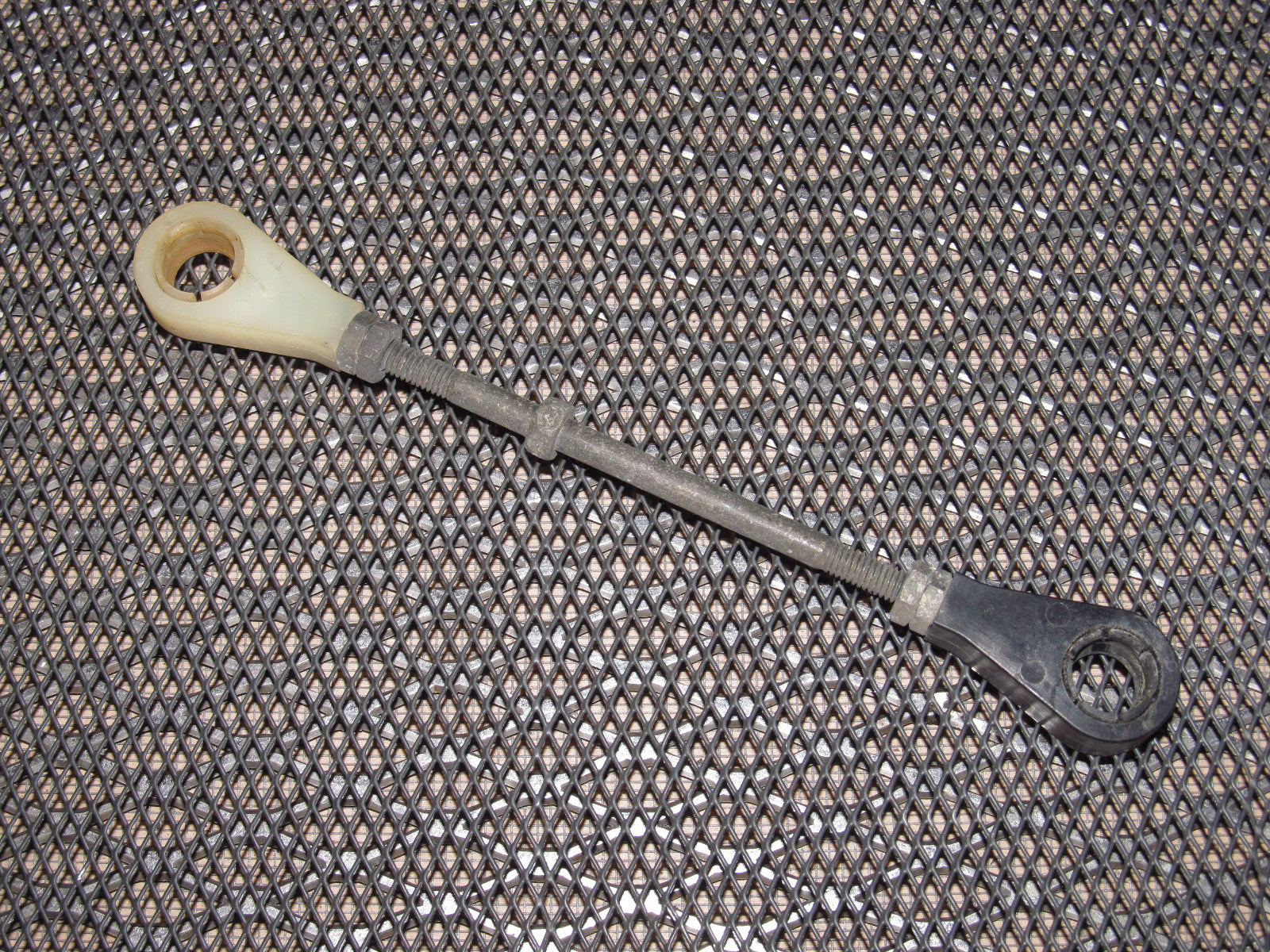 87 88 89 Toyota MR2 OEM Headlight Motor Linkage Rod