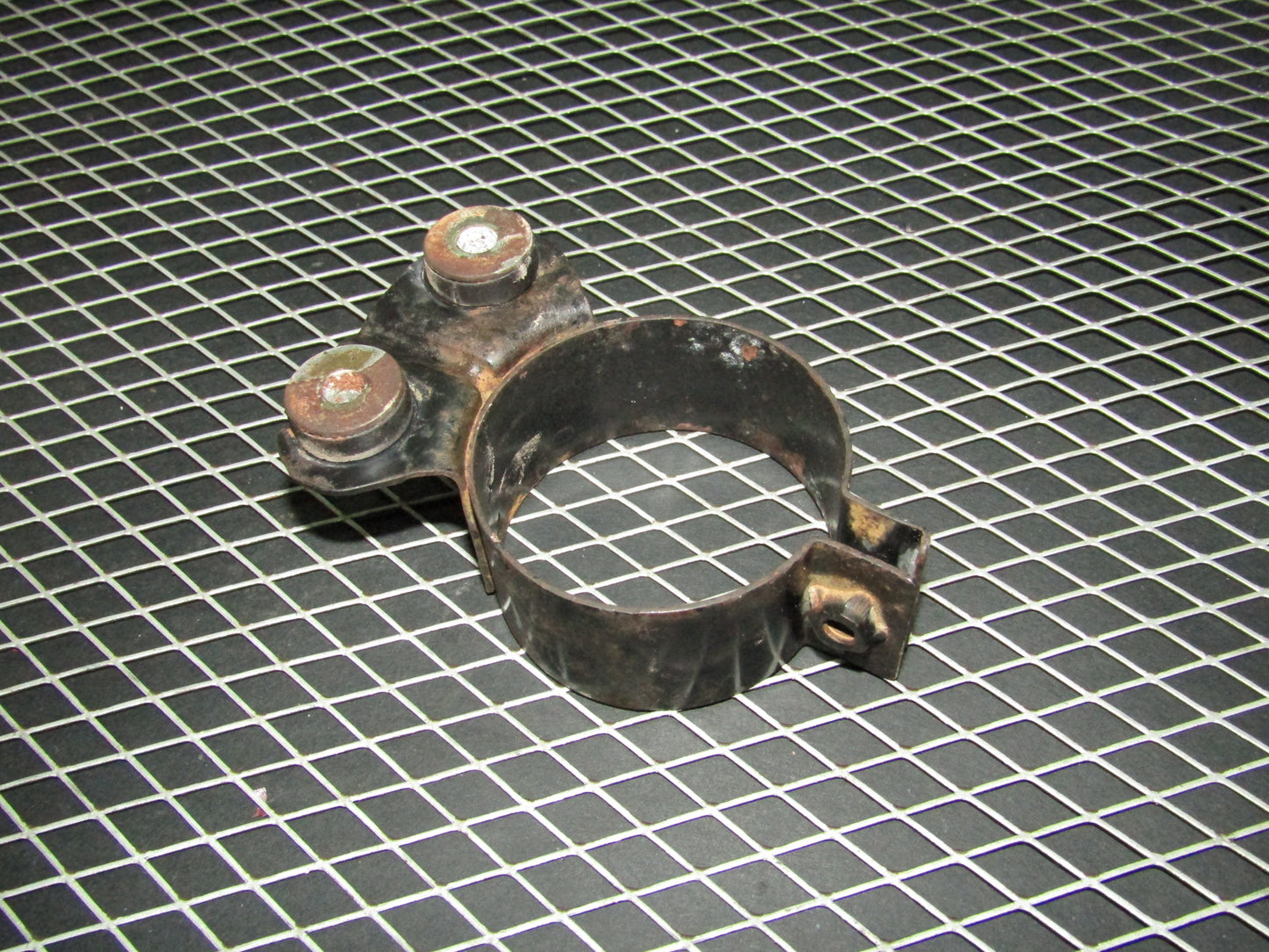 94 95 96 97 Mitsubishi 3000GT OEM A/C Drier Receiver Holder Mounting Bracket