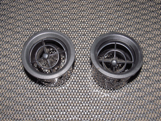 94 95 96 97 Mazda Miata OEM Dash A/C Heater Air Vent