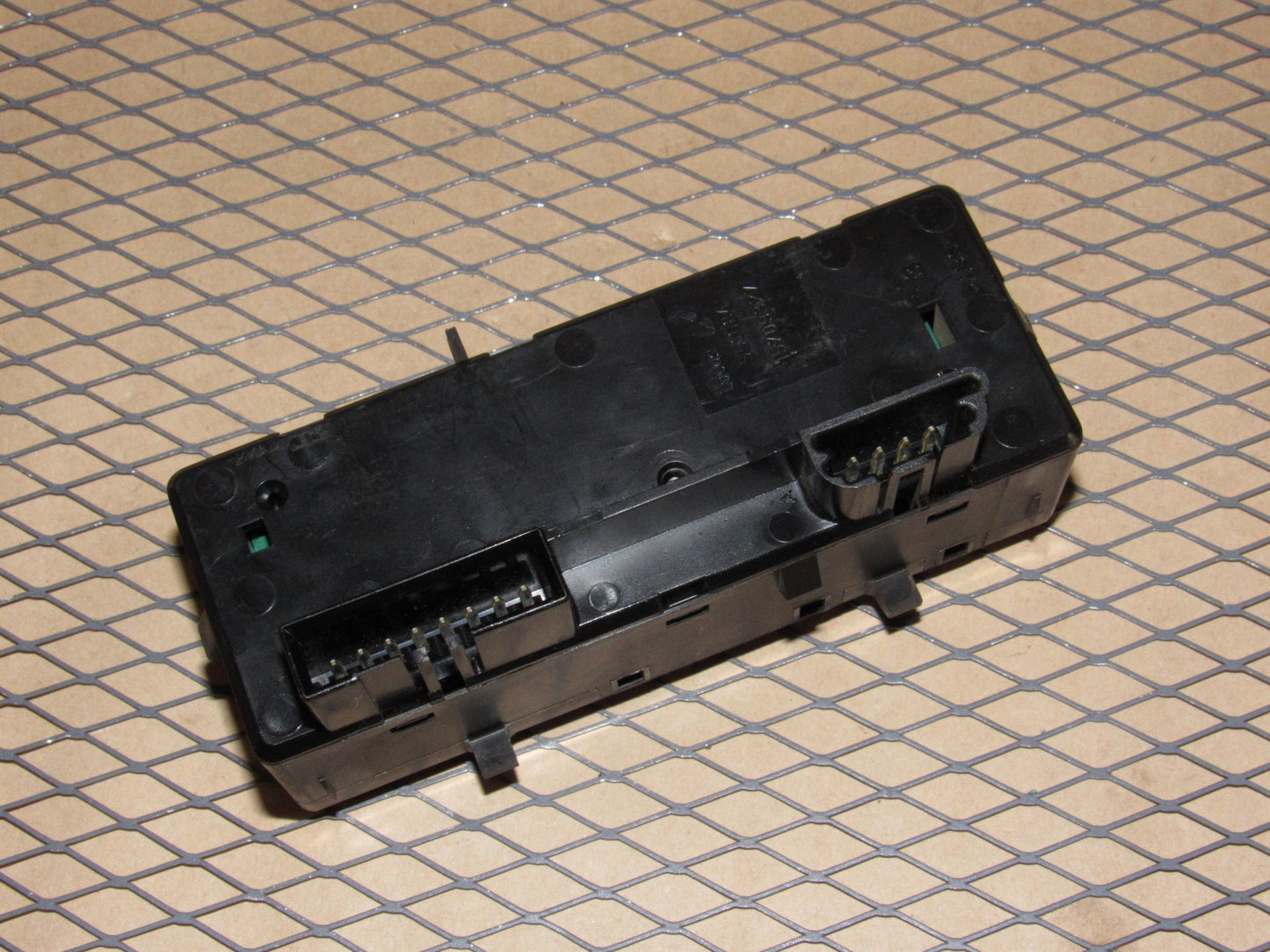 00 01 02 Chevrolet Suburban OEM Auto 4WD 2WD Transfer Case Switch