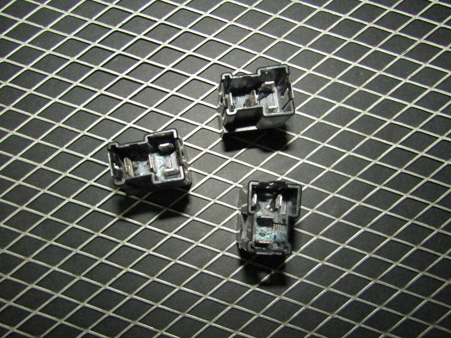 94 95 96 97 Mitsubishi 3000GT OEM Relay 521F024 12V 20A