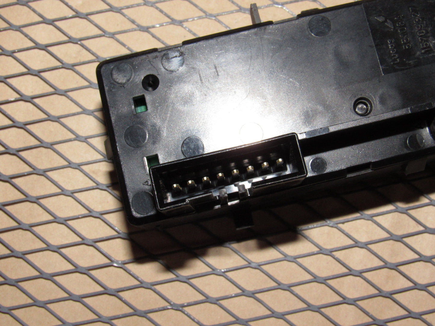 00 01 02 Chevrolet Suburban OEM Auto 4WD 2WD Transfer Case Switch