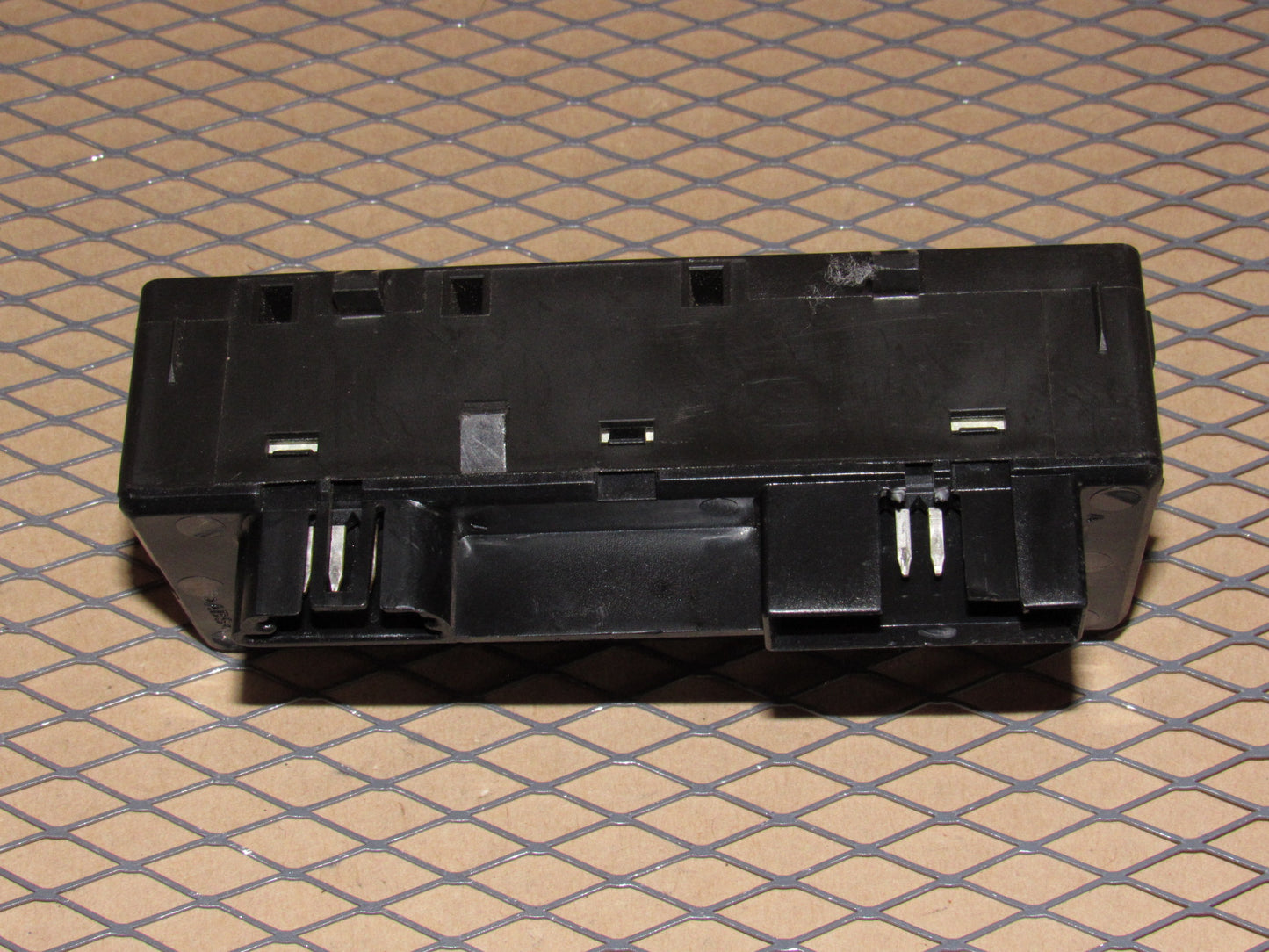 00 01 02 Chevrolet Tahoe OEM Auto 4WD 2WD Transfer Case Switch