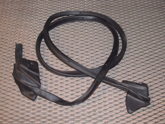 87 88 89 Toyota MR2 OEM Door Weather Stripping - Right