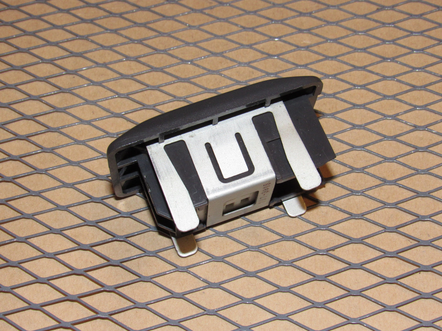 88 89 Toyota Corolla OEM Front Power Door Lock Switch