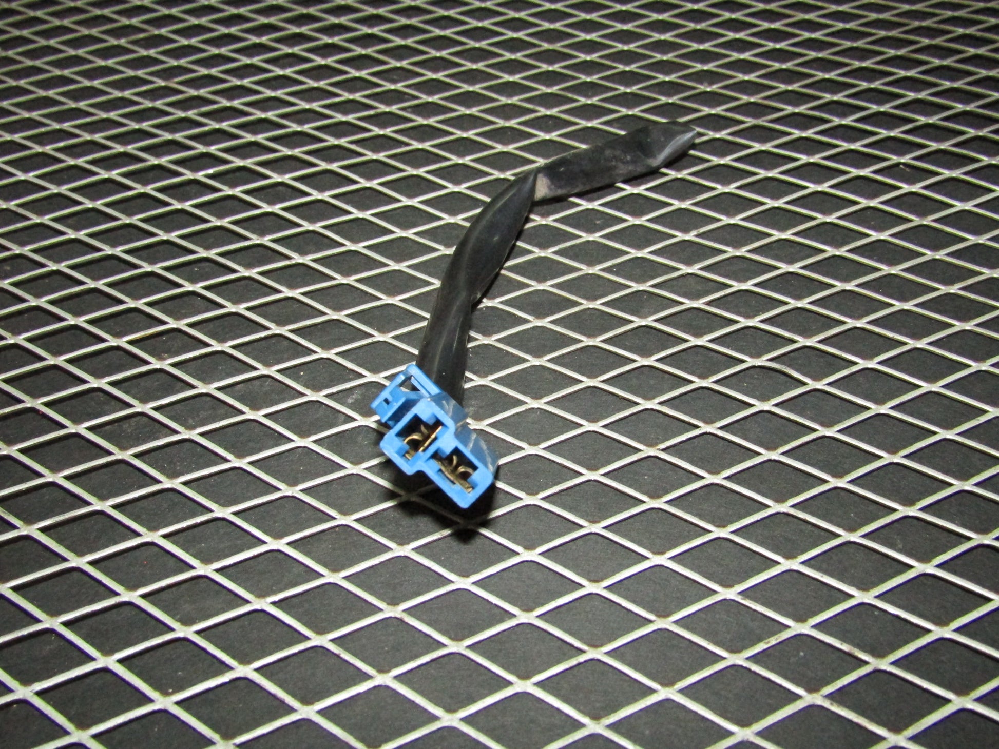 94 95 96 97 Mitsubishi 3000GT OEM Chime Buzzer Unit Pigtail Harness
