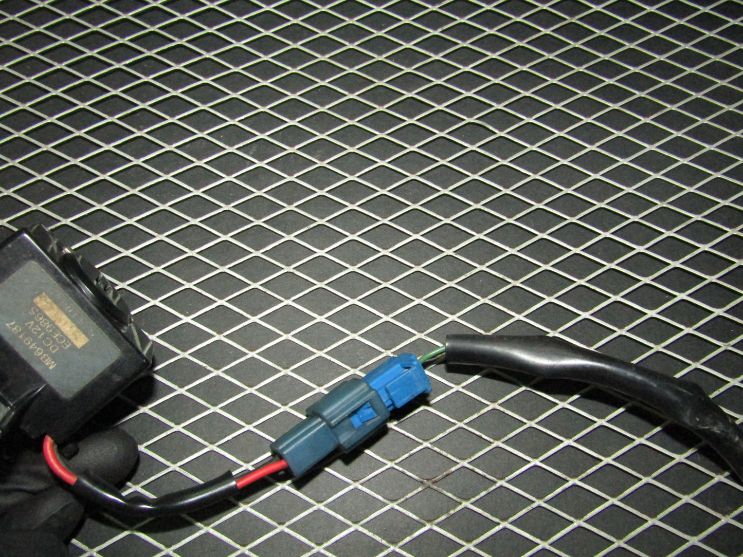 94 95 96 97 Mitsubishi 3000GT OEM Chime Buzzer Unit Pigtail Harness
