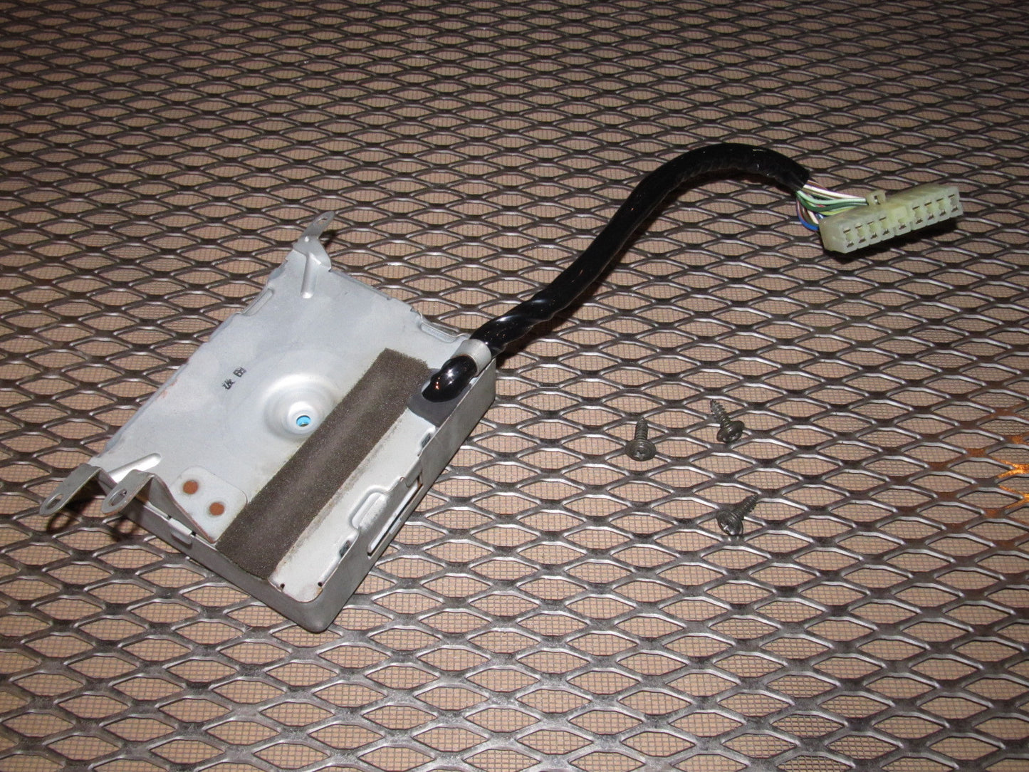86 87 88 Mazda RX7 OEM Anti Theft Alarm Computer