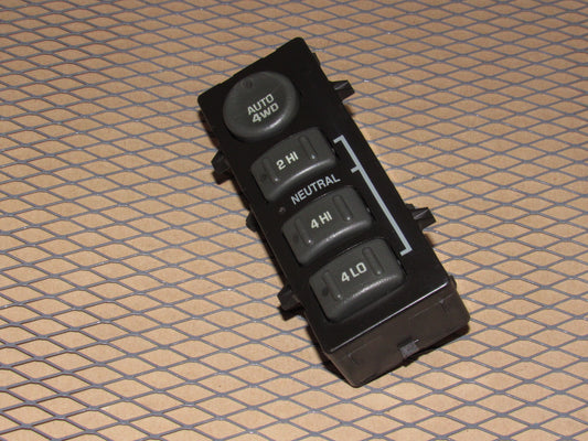 99 00 01 02 GMC Sierra OEM Auto 4WD 2WD Transfer Case Switch