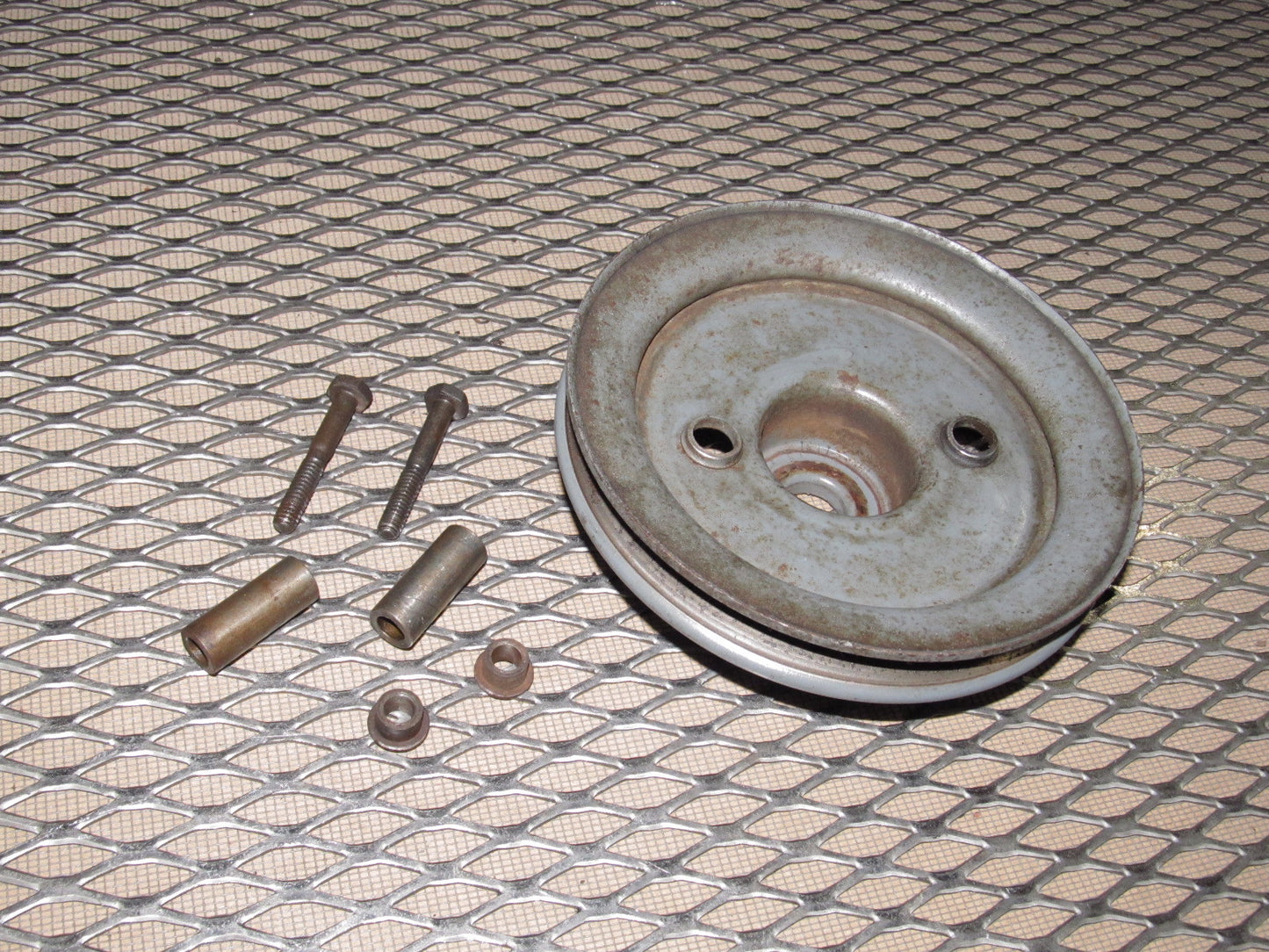 72 73 Datsun 240z OEM Engine Water Pump Pulley