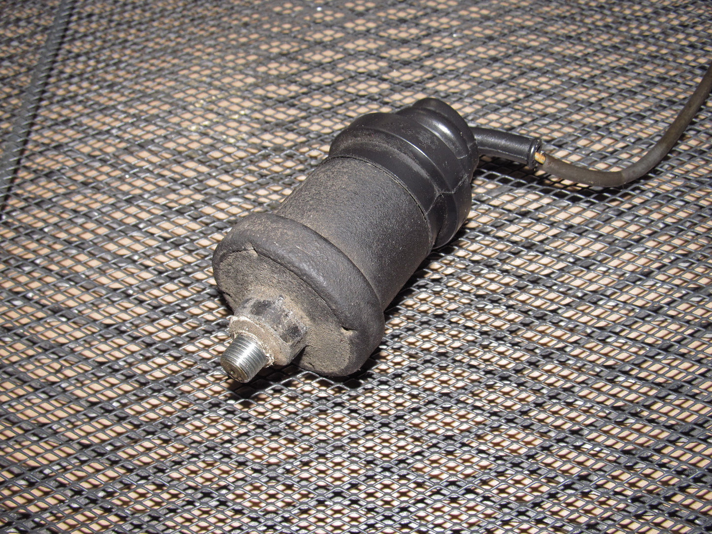 90-96 Nissan 300zx OEM Engine Oil Pressure Switch
