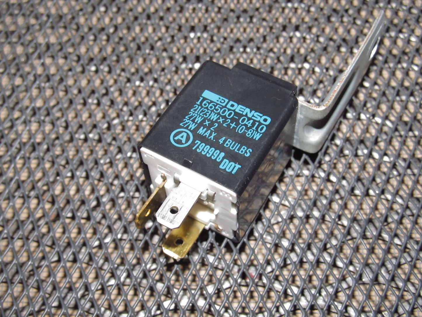 94 95 96 97 Mitsubishi 3000GT OEM Flasher Unit Relay - 166500-0410