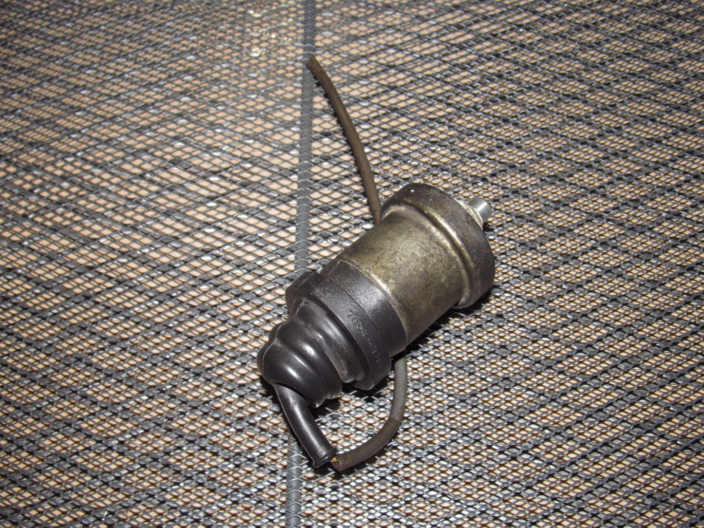 90-96 Nissan 300zx OEM Engine Oil Pressure Switch