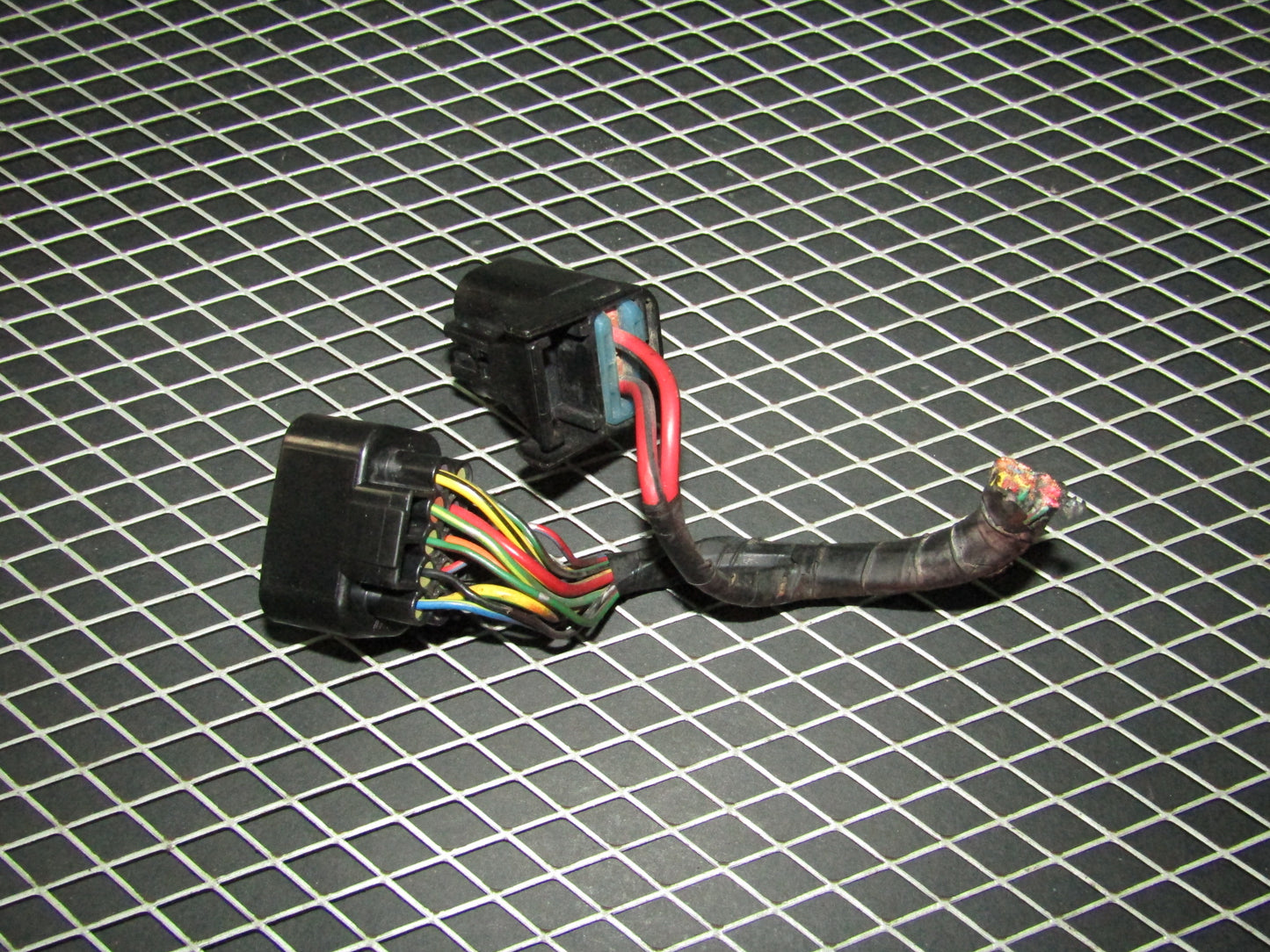 94 95 96 97 Mitsubishi 3000GT OEM ABS Actuator Motor Chassis Pigtail Harness