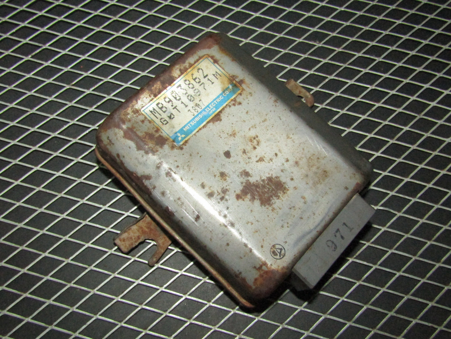 94 95 96 97 Mitsubishi 3000GT OEM Cruise Control Module Computer MB903862
