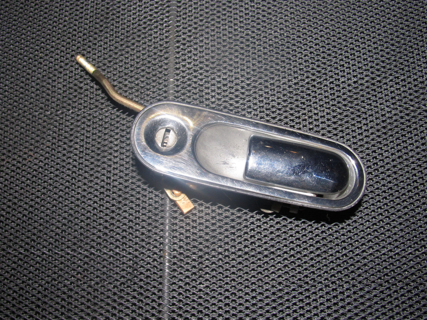 94 95 96 97 Mazda Miata OEM Exterior Door Handle - Left