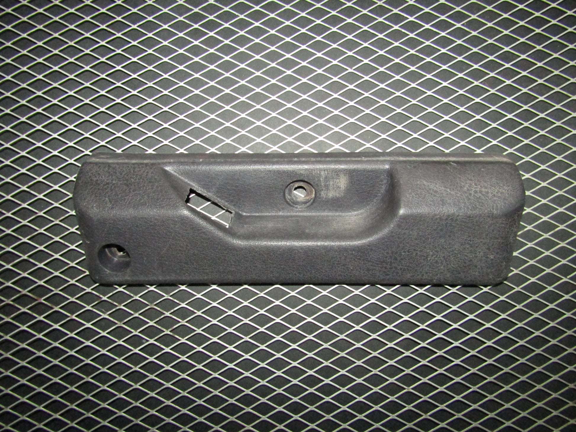 94 95 96 97 Mitsubishi 3000GT OEM Trunk Gas Door Release Cover Trim