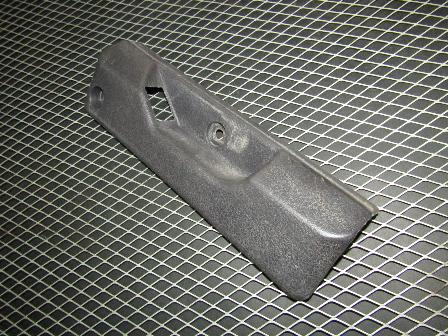 94 95 96 97 Mitsubishi 3000GT OEM Trunk Gas Door Release Cover Trim