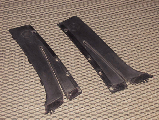 90 91 92 93 94 95 96 Nissan 300zx OEM Exterior Window Guide Finish Panel Cover