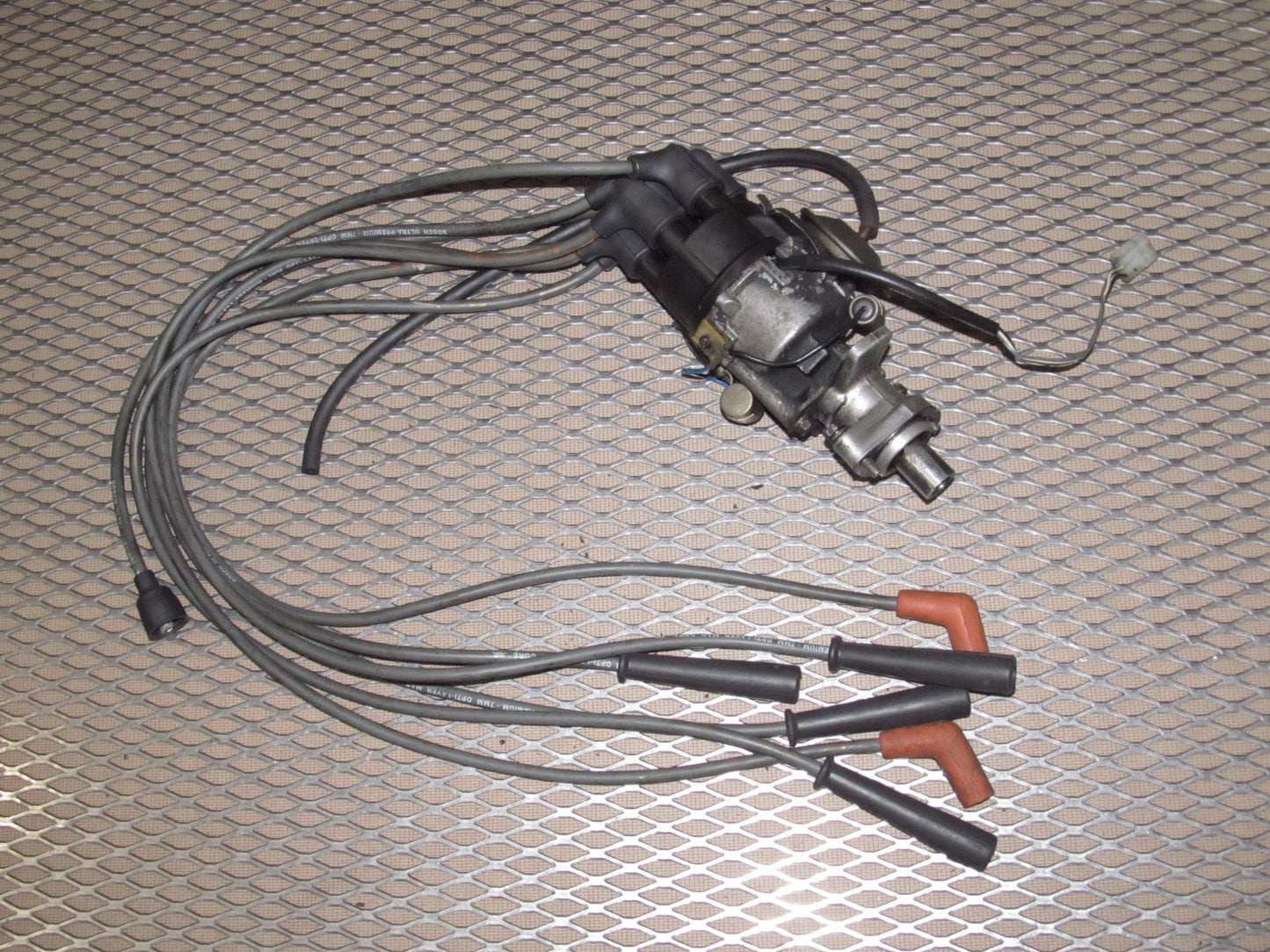 74 75 76 77 78 Datsun 260z 280z OEM Ignition Distributor