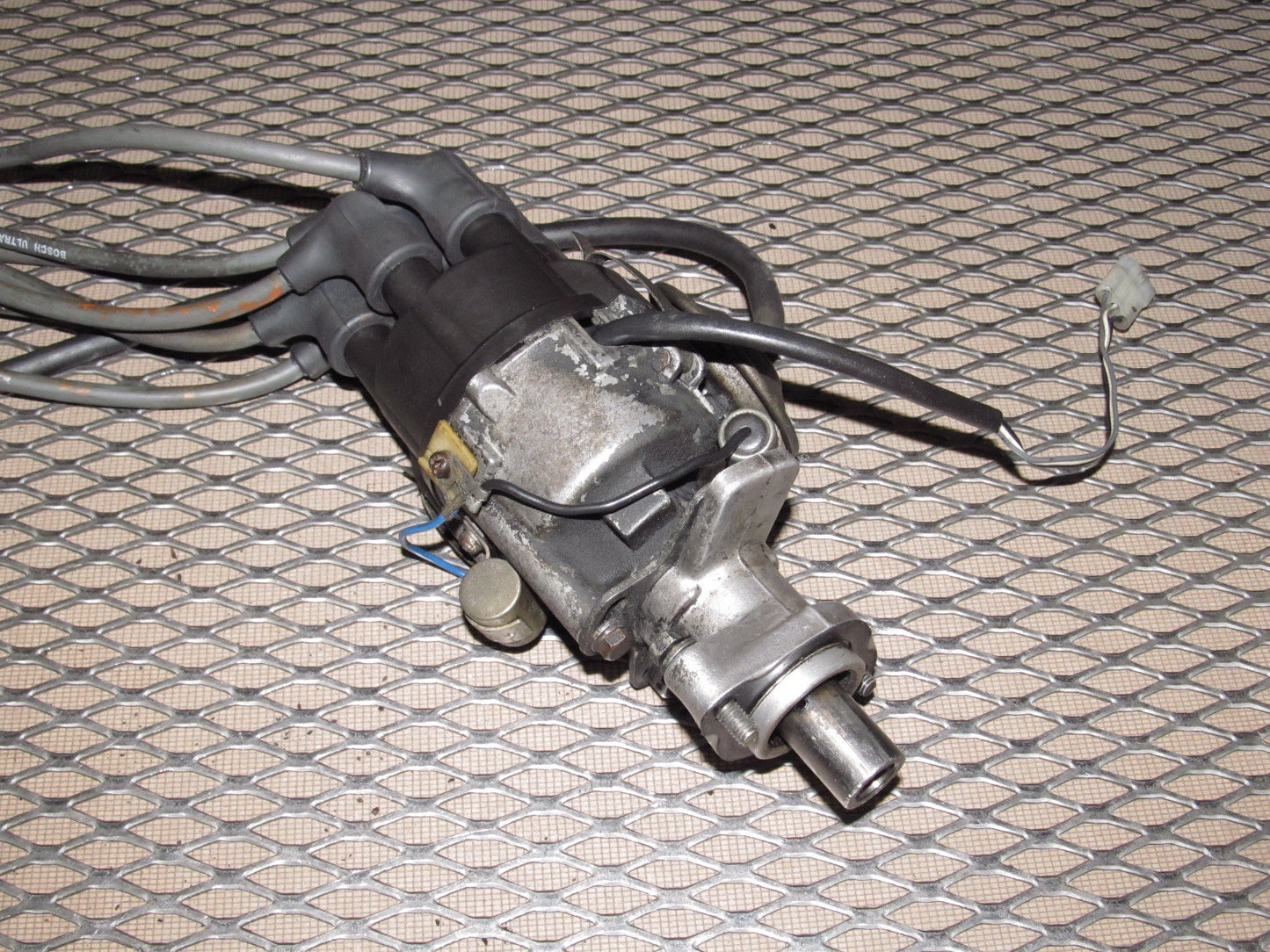 74 75 76 77 78 Datsun 260z 280z OEM Ignition Distributor