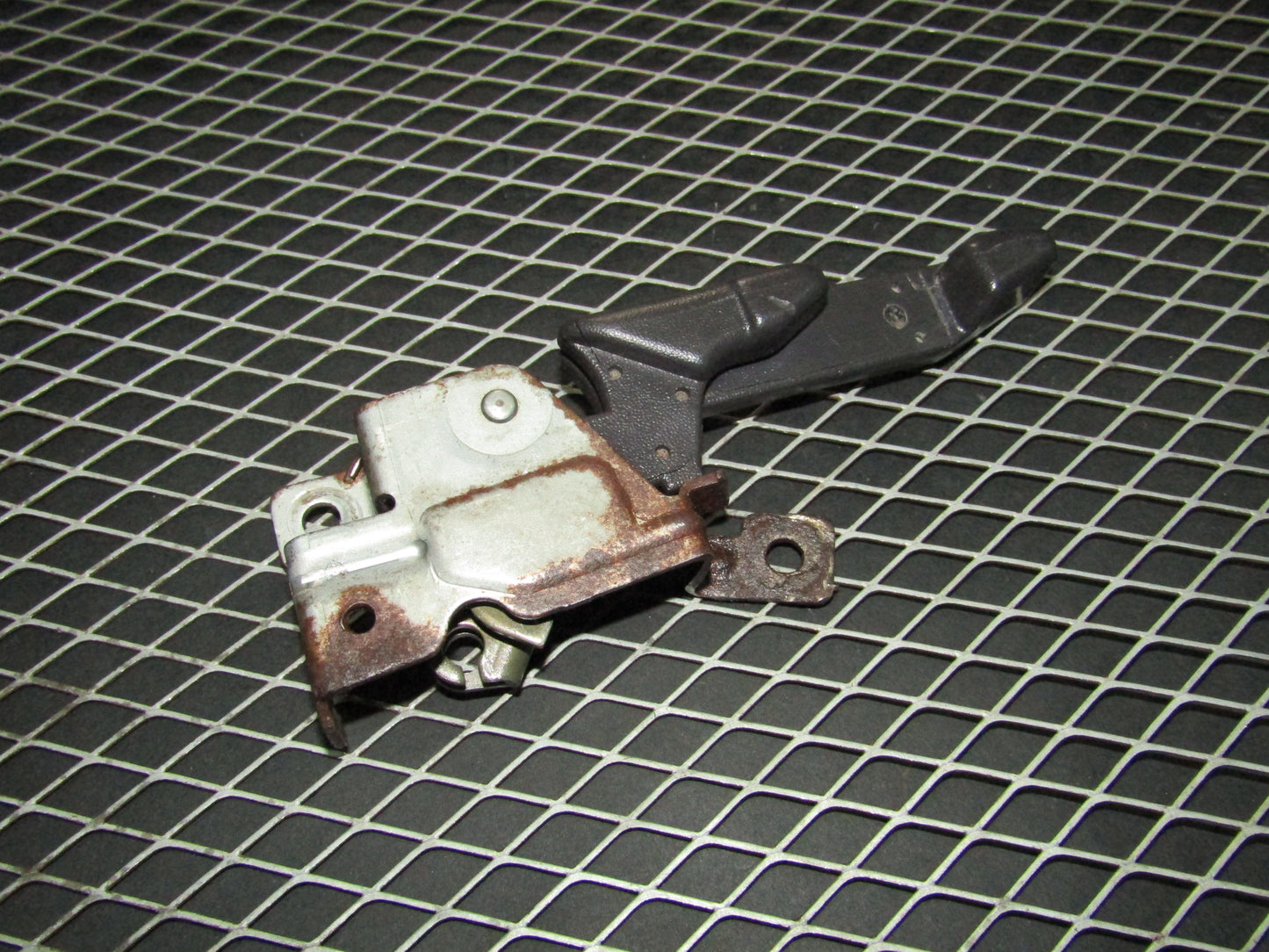 94 95 96 97 Mitsubishi 3000GT OEM Trunk Gas Door Release Handle Lever Switch