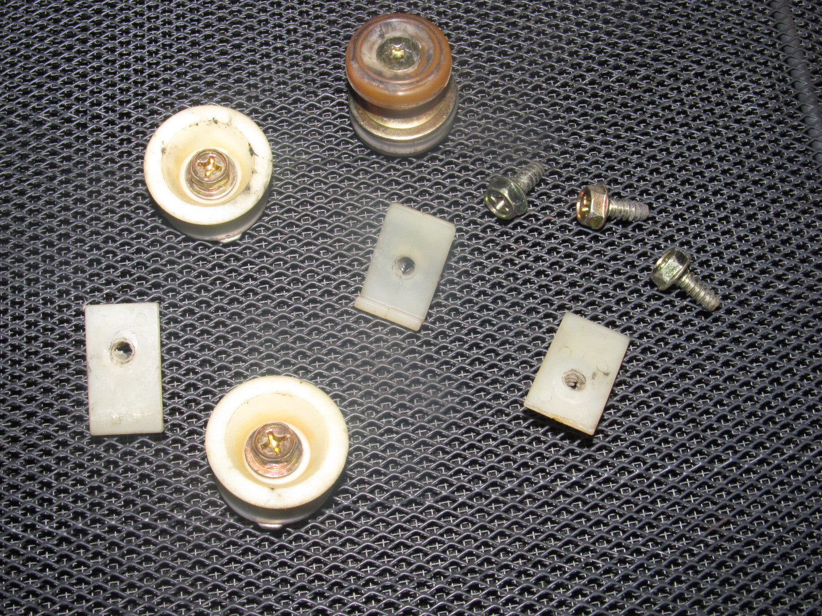 94 95 96 97 Mazda Miata OEM Door Window Roller & Clips - Right