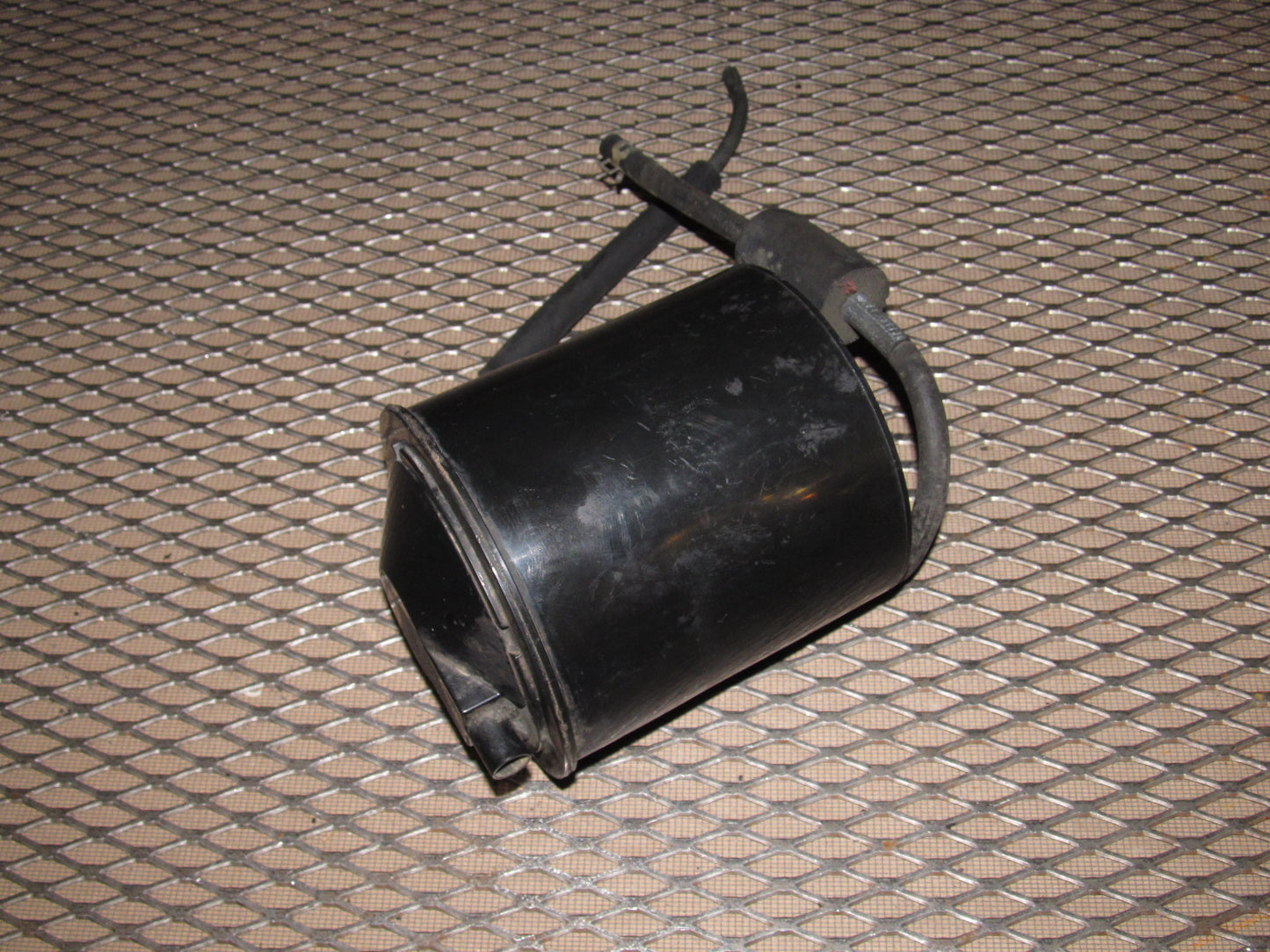 91 92 93 Dodge Stealth OEM Emission Charcoal Evap Canister Tank