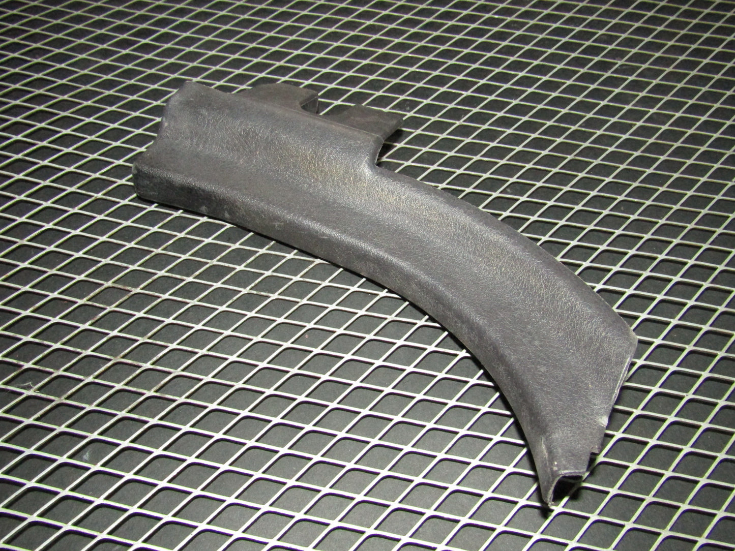 94 95 96 97 Mitsubishi 3000GT OEM Door Kick Panel Belt Line Cover Trim - Left