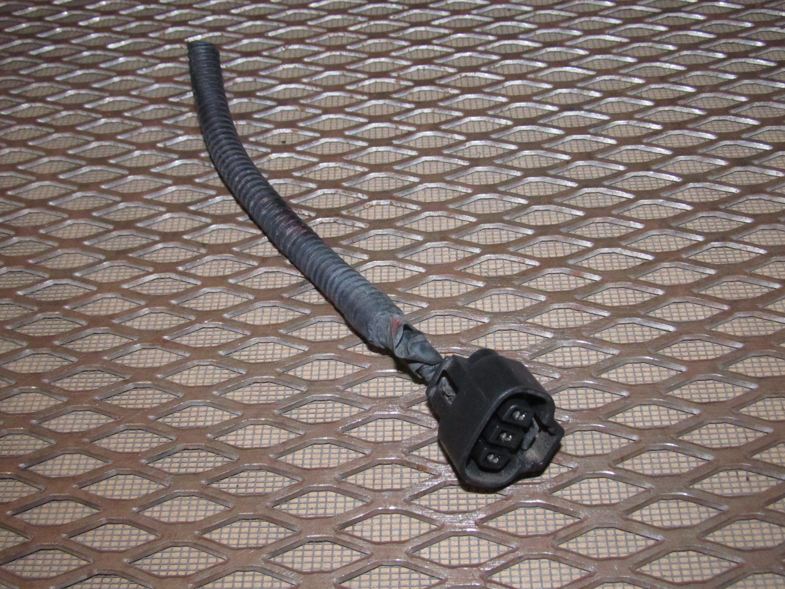 94 95 96 97 Mitsubishi 3000GT OEM Front Turn Signal Light Pigtail Harness - Left