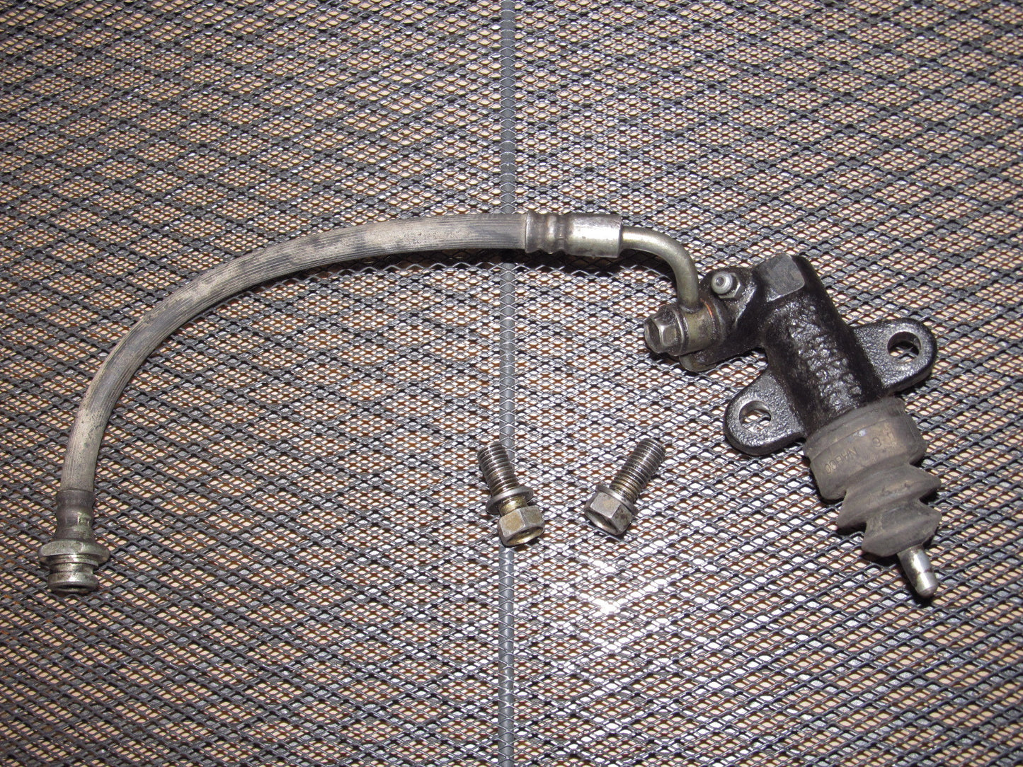 90-96 Nissan 300zx OEM Slave Clutch Cylinder & Hose - NA