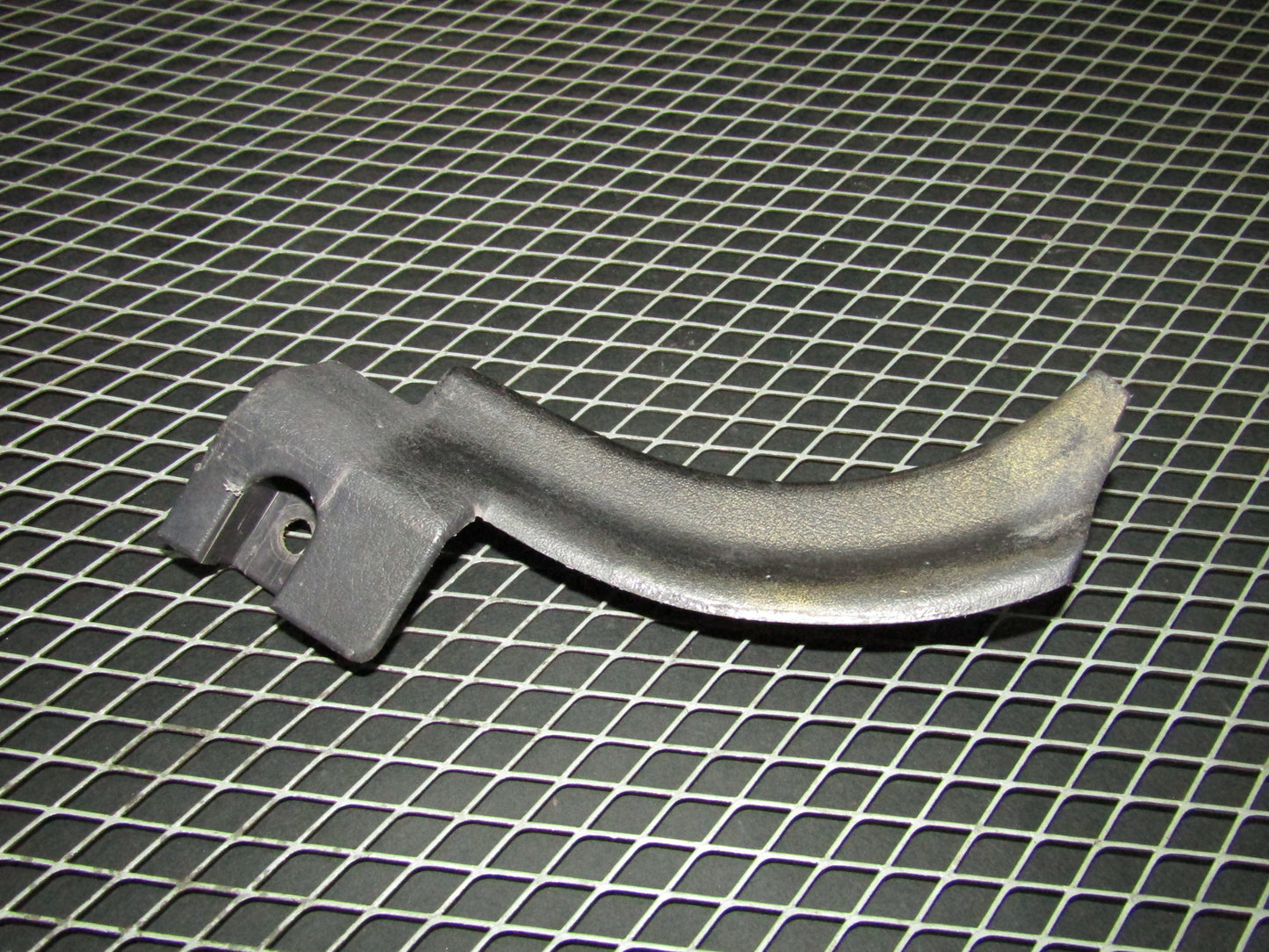 94 95 96 97 Mitsubishi 3000GT OEM Door Kick Panel Belt Line Cover Trim - Right