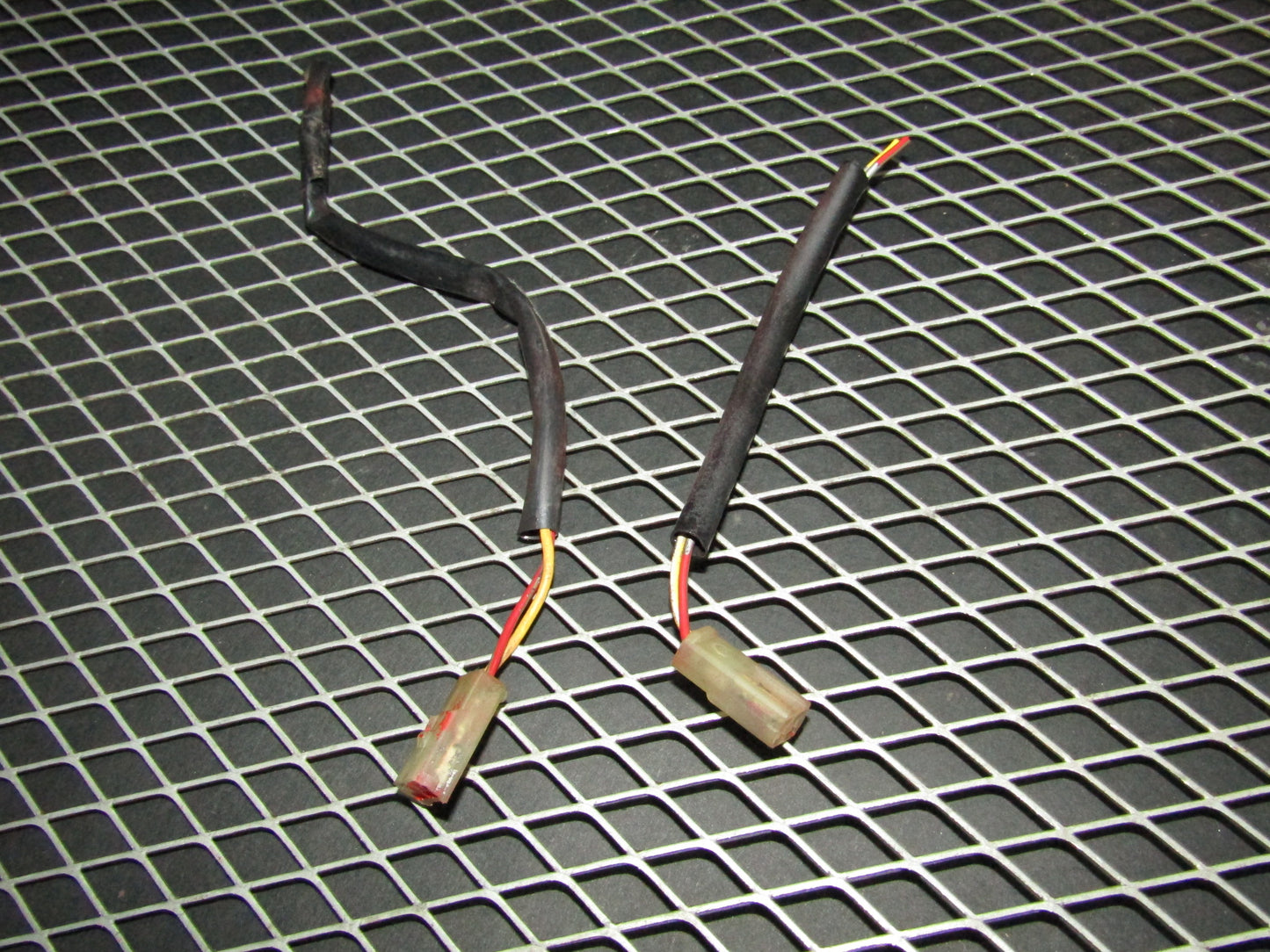 94 95 96 97 Mitsubishi 3000GT OEM Door Ajar Switch Pigtail Harness94 95 96 97 Mitsubishi 3000GT OEM Door Ajar Switch Chassis Pigtail Harness