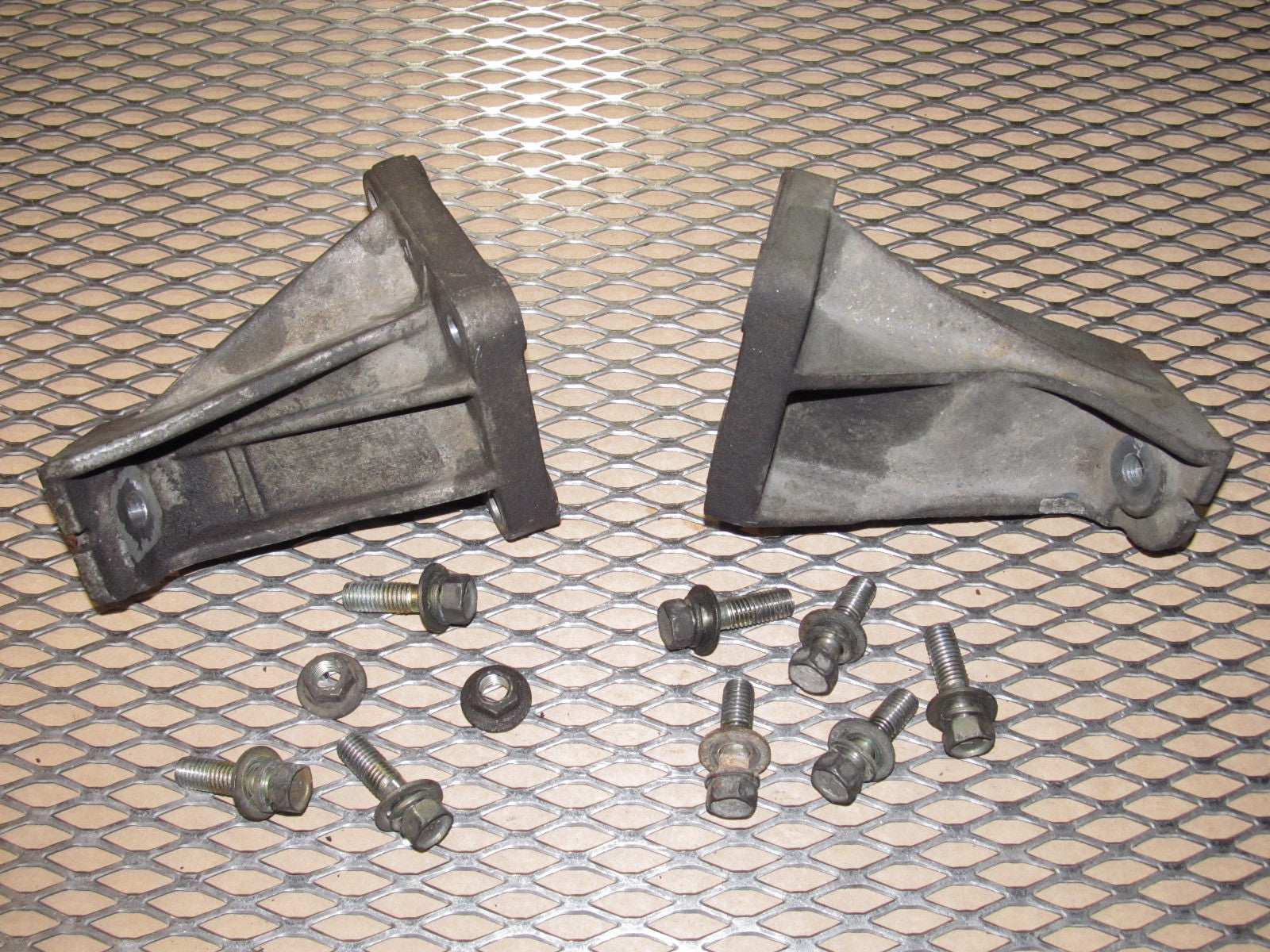 90-96 Nissan 300zx OEM Engine Motor Mount Bracket - Set